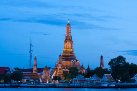 Wat Arun at night. The famous attractions of Thailand. Thailand's national religion is unique.の写真素材