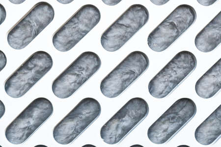 Walls made â€‹â€‹of aluminum. For the background to work.