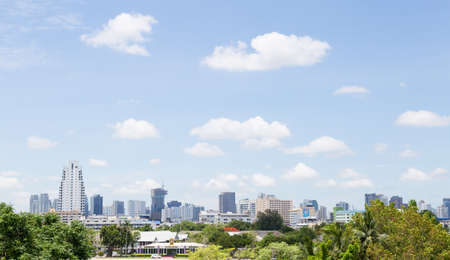 Buildings and high-rise buildings in Bangkok during the day. Cloudy skies during the day.のeditorial素材