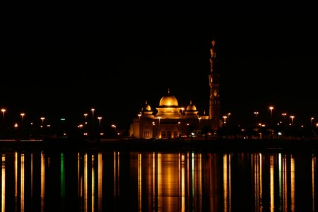 Mosque and a lake front of itの写真素材