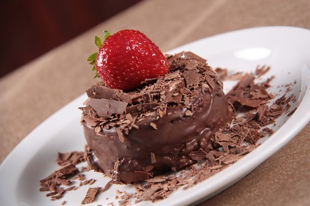 Round piece of Chocolate Cake With Strawberryの写真素材
