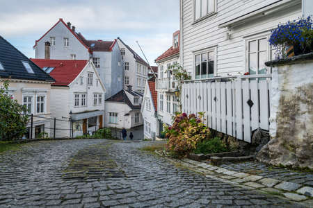 Traditional old wooden houses on the hillside in the old part of Bergen town, Norwayのeditorial素材
