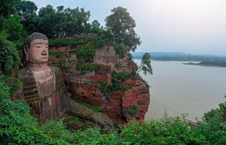 Leshan, China -  July 2019 : The  Giant Leshan Buddha, a 71-meter tall stone statue built between 713 and 803 during the Tang Dynasty. Located at the confluence of the Minjiang, Dadu and Qingyi rivers in the southern part of Sichuan provinceのeditorial素材