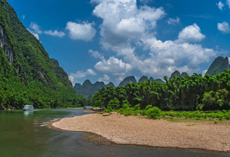 Stunning rock  pillars of the tianzi mountain range, Avatar mountains nature park, Zhangjiajie, Chinaのeditorial素材