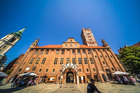 Torun, Poland - August 2020 : A extreme wide angle shot of the Clock Tower of Ratusz buildingのeditorial素材