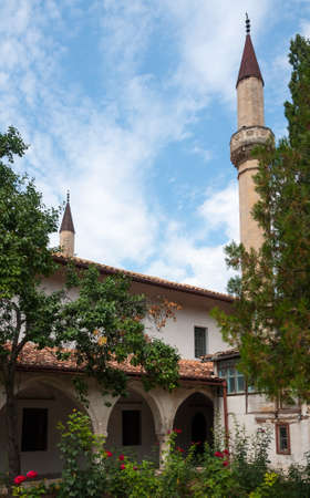 Big Khan Mosque and minaret of 1532 of Bakhchisaray Palace, Bakhchisarai, central Crimeaのeditorial素材