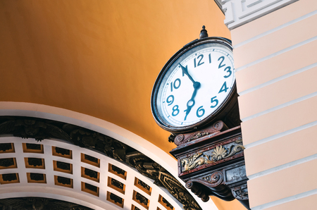 Street clock in St. Petersburg, the arch Palace Square.の写真素材