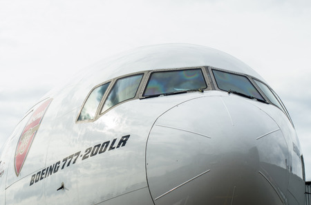 Boeing 777-200 Emirates Arsenal. Russia. Saint-Petersburg. August 10, 2017のeditorial素材