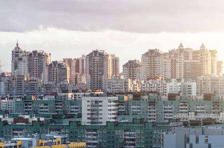 Residential arrays of high-rise buildings on the horizonの写真素材