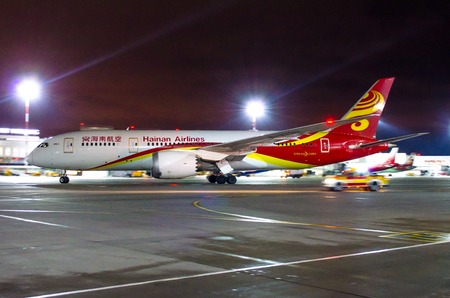 Boeing 787 Dreamliner Hainan airlines, airport Pulkovo, Russia Saint-Petersburg 22 November, 2017のeditorial素材