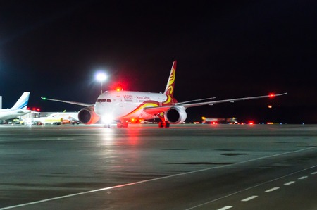 Boeing 787 Dreamliner Hainan airlines, airport Pulkovo, Russia Saint-Petersburg 22 November, 2017のeditorial素材