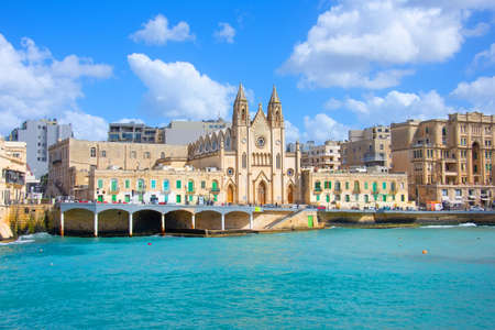Church of Our Lady of Carmel on Balluta Bay in Sliema, Valletta, Capital city of Malta. 06 may 2019のeditorial素材