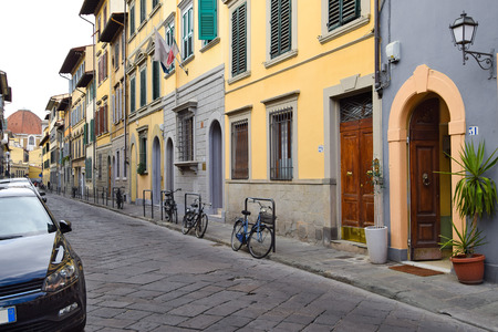 FLORENCE, ITALY - SEPTEMBER 17, 2017: Deserted street in Florenceのeditorial素材
