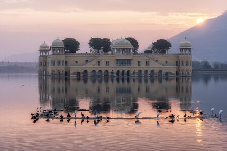 morning sunrise light over jal mahal "water palace" in Jaipur, Rajasthan, India. Famous palace built in the middle of Man Sagar Lake.のeditorial素材