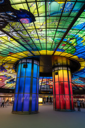 The Dome of Light at Formosa Boulevard Station in Kaohsiung, Taiwan. Famous colorful glass work located in the center of two station interchange. Taken on October 7th 2023のeditorial素材