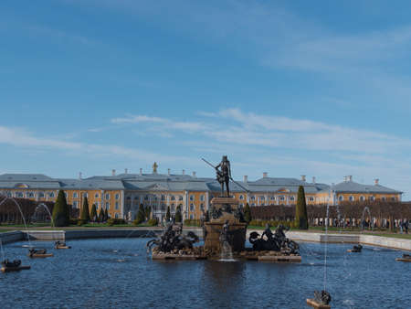 ST. PETERSBURG, RUSSIA, May 10, 2018: The Petergof or Peterhof, known as Petrodvorets from 1944 to 1997 and Neptune Fountain on May 10, 2018 in St. Petersburg, Russiaのeditorial素材