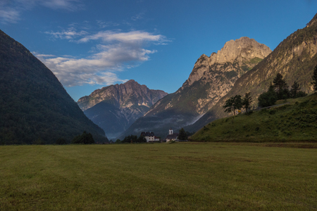 Beautiful Fresh Green Mountain Valley Landscape At Summer Sunriseの写真素材