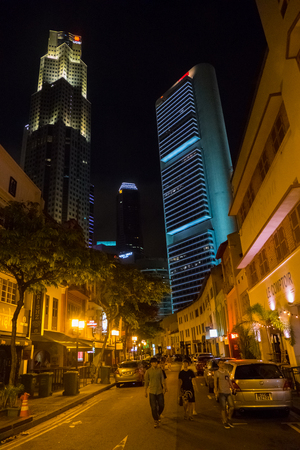 Singapore City, Singapore - 07 19 2015: Street And High Skyscrapers Buildings In Singapore At Night.のeditorial素材
