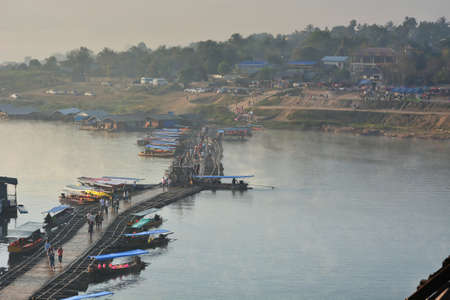 Bridge Over Troubled Waterの写真素材