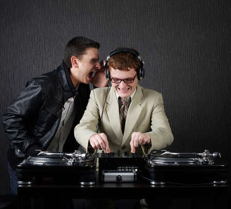 Djブースの写真 イラスト素材一覧 358件 ストックフォトのamanaimages Plus