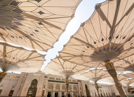 Medina, Saudi Arabia - March 22, 2018 : Exterior view of Nabawi Mosque (Prophet Mosque) building in Medina. Selective focusのeditorial素材