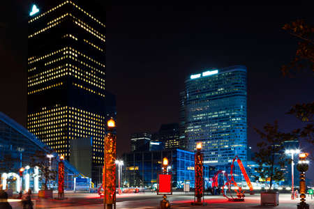 Night view of the financial and business district of Paris - La DÃ©fense.のeditorial素材
