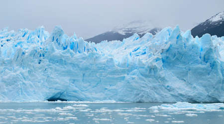 Patagonian landscape with lake and glaciers  Horizontalの写真素材