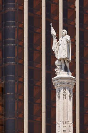 Colon statue in Madrid downtown. Spanish heritage. Urban. landmark. Spainの写真素材