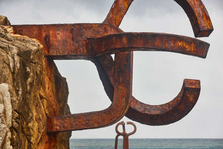 Donostia coastline landmark rock formations. Peine del viento. Euskadi, Spainの写真素材