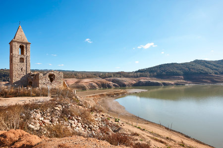 Sau reservoir. Climate change and desertification. Dryness in Catalonia. Spainの写真素材