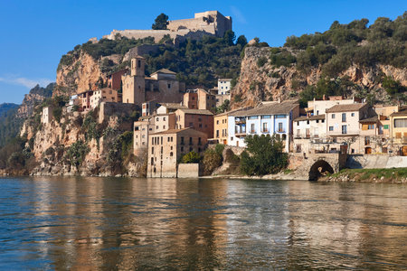 Picturesque village with medieval castle. Miravet, Tarragona. Catalunya, Spainの写真素材