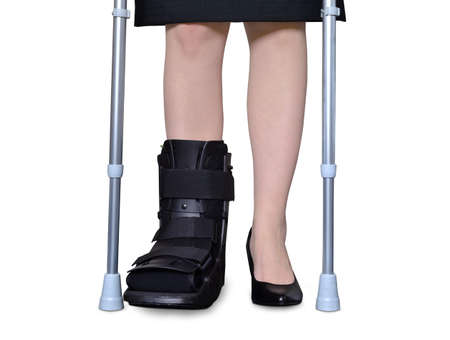 orthosis cervix croup gibs splint broken fracture sneaker