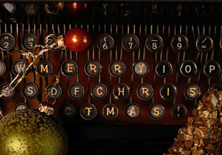 Old typewriter with Merry Christmas decorationsの写真素材