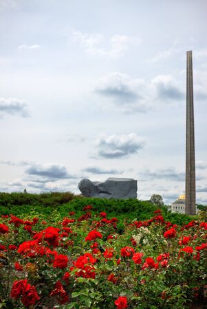 memorial complex "Brest Fortress" view from roses flowerbedのeditorial素材