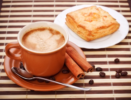coffee cup and pie on bamboo napkinの写真素材