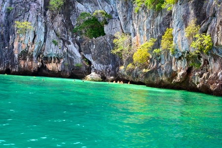 people snorkeling near Marakot Cave, Andaman Sea, Thailandのeditorial素材