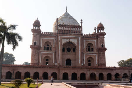 Tomb of Safdarjung monument in New Delhi, India. It was built in 1754 in the late Mughal Empire style.のeditorial素材