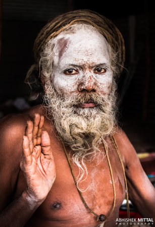 Indian Monk (Naga Sadhu baba) at Holy Ardh Kumbh Mela, Allahabad (Paryagraj), Uttar Pradesh/ India- 16th February 2019. Kumbh Mela happens after 6 year of Maha Kumbh Mela.のeditorial素材