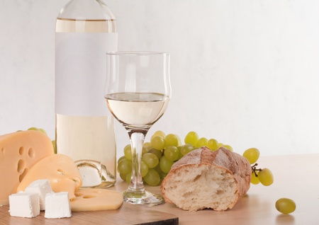 Still-life with bunch of grapes and white wine の写真素材