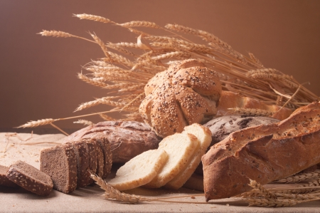 different types of bread の写真素材