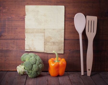 Old recipe, spoons on wood backgroundの写真素材
