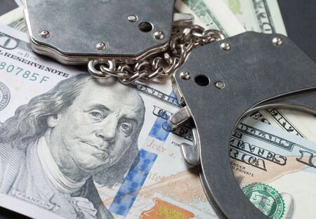 Handcuff and dollarsの写真素材