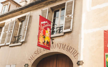 PARIS, FRANCE - OCTOBER 1, 2009: Sign over entrance of Museum of Montmartre, the oldest building in Montmartreのeditorial素材