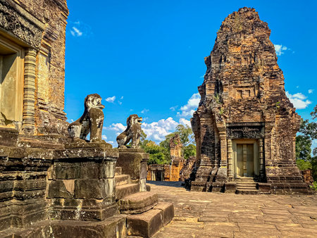 The East Mebon Mount Temple was erected in honor of the god Shiva, a temple of the Khmer civilization, located on the territory of Angkor in Cambodiaの写真素材