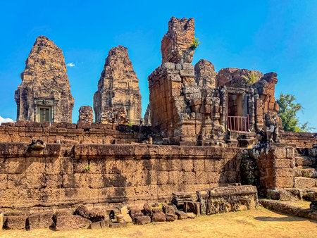 The East Mebon Mount Temple was erected in honor of the god Shiva, a temple of the Khmer civilization, located on the territory of Angkor in Cambodiaの写真素材