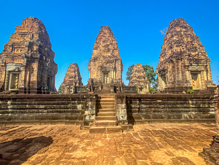 The East Mebon Mount Temple was erected in honor of the god Shiva, a temple of the Khmer civilization, located on the territory of Angkor in Cambodiaの写真素材