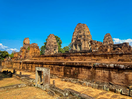 The East Mebon Mount Temple was erected in honor of the god Shiva, a temple of the Khmer civilization, located on the territory of Angkor in Cambodiaの写真素材