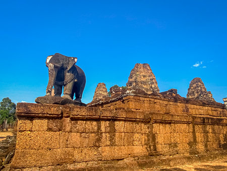 The East Mebon Mount Temple was erected in honor of the god Shiva, a temple of the Khmer civilization, located on the territory of Angkor in Cambodiaの写真素材
