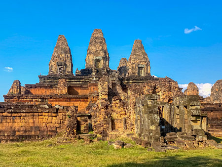 Pre-Rup, a temple-mountain dedicated to the god Shiva, a temple of the Khmer civilization, located on the territory of Angkor in Cambodia.の写真素材