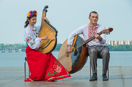 Dnepropetrovsk, Ukraine - September 14, 2013: Action of young artists dedicated to the City Dayのeditorial素材
